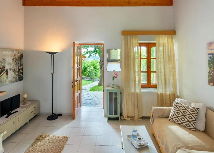 Bravita House